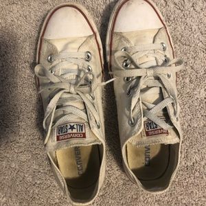 White converse size 9
